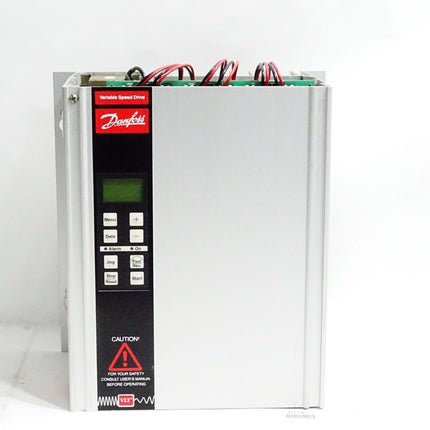 Danfoss Variable Speed Drive VLT Type 3004 175H7246 2.2kW / Neuwertig - Maranos.de