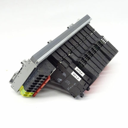 E-T-A SVS03-10-C16-U2/2P Stromverteilungssystem bestückt - Maranos.de