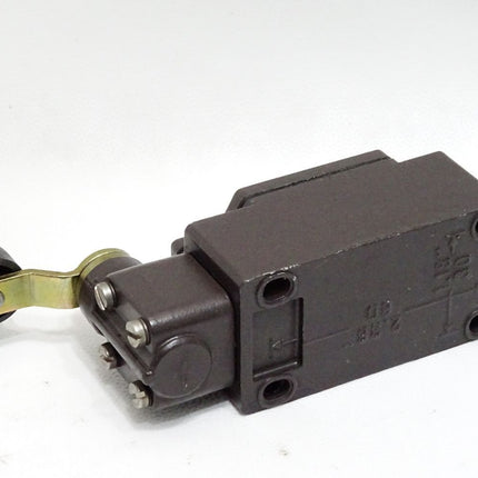 Schmersal Z4VH332-11Y Positionsschalter / Neu - Maranos.de