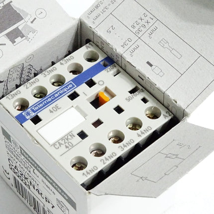 Telemecanique Hilfsschütz CA2KN40P7 050034 / Neu OVP - Maranos.de