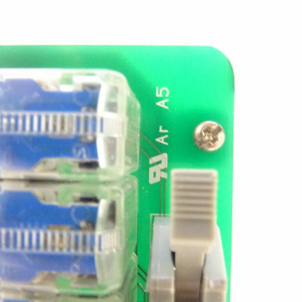 SMC V114-5FZ P19 24VDC / V114-5FZ-X6 0.7MPa JP - Maranos.de