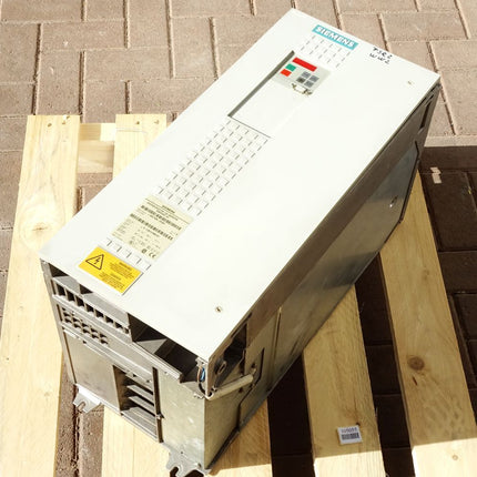 Siemens Simovert Wechselrichter 6SE7026-0TD61 mit Optionskarte 6SE7098-2XX84-0AH0 6SE7090-0XX84-0AH2 6SE7090-0XX84-0FF5 6SE7090-0XX84-0KA0 6SE7090-0XX84-0AB0 - Maranos.de