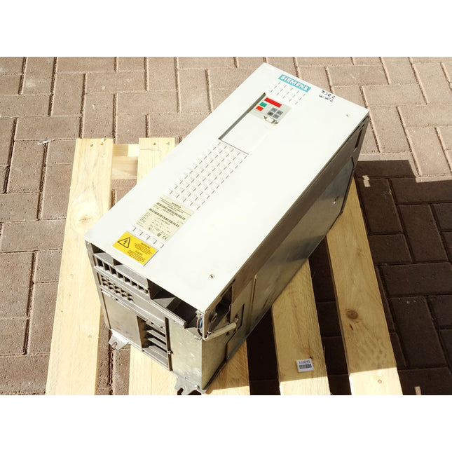 Siemens Simovert Wechselrichter 6SE7026-0TD61 mit Optionskarte 6SE7098-2XX84-0AH0 6SE7090-0XX84-0AH2 6SE7090-0XX84-0FF5 6SE7090-0XX84-0KA0 6SE7090-0XX84-0AB0 - Maranos.de