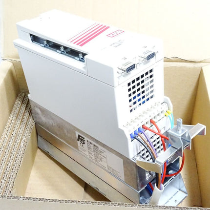 KEB F5 Combivert Drive controller 09F5MDD-Y0P0 09.F5.MDD-Y0P0 1.5kW / Neuwertig OVP - Maranos.de