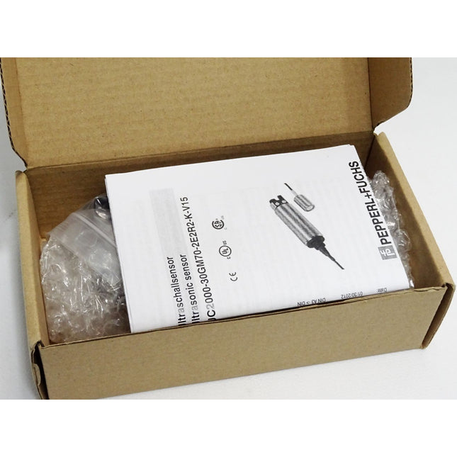 Pepperl+Fuchs 238384 Ultrasonic sensor UC2000-30GM70-2E2R2-K-V15 / Neu OVP - Maranos.de