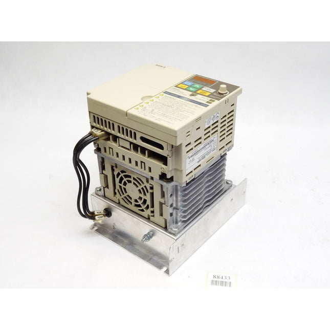 Omron Inverter 3G3MV-A4040 380-460V 12A 50/60Hz 0-400Hz + RFI Filter PFI 3020-E - Maranos.de