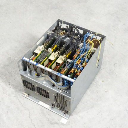 Siemens Simodrive Transistorpulsumrichter 6SC6101-3A-Z (Z=A40+3XA30+G10+N12+N22) - Maranos.de