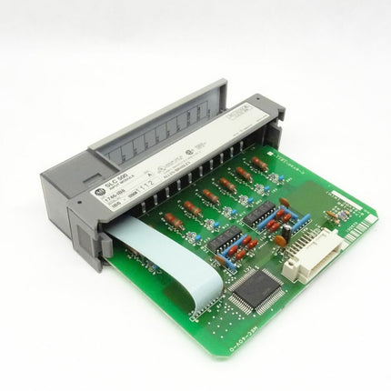 Allen Bradley SLC 500 Eingabemodul 1746-IB8 / 10-30VDC / 1746IB8 - Maranos.de