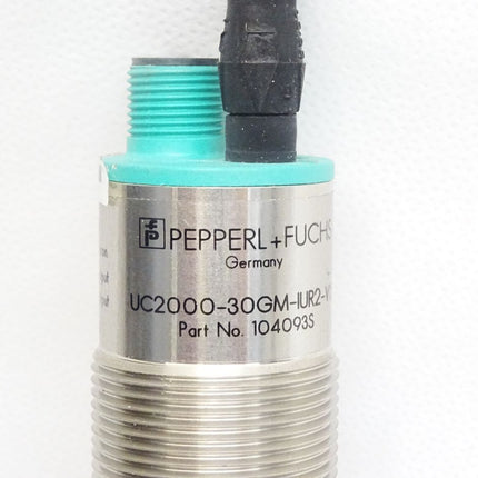 Pepperl+Fuchs UC2000-30GM-IUR2-V15 / 104093 S / Neu - Maranos.de