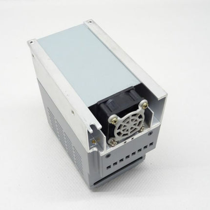 Parker 10G-31-0045-BF Frequenzumrichter 0,75kW SSD 3-Phase 230V Neu-OVP - Maranos.de