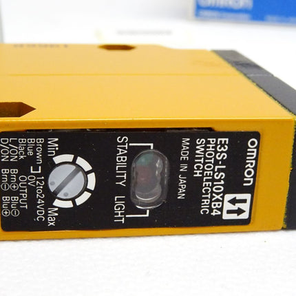 Omron E3S-LS10XB4 Photoelectric Switch / Neu OVP - Maranos.de