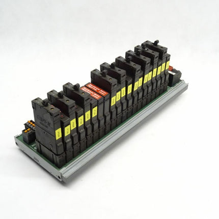 E-T-A ETA SVS03-20 // C10 + ETA Adapter P10-A12-A50-DC24V/10A - Maranos.de