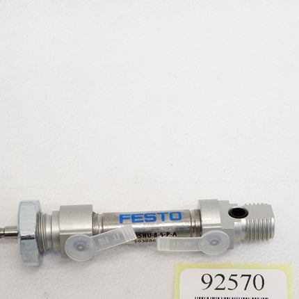 Festo Normzylinder DSNU-8-5-P-A 193986 / Neu - Maranos.de