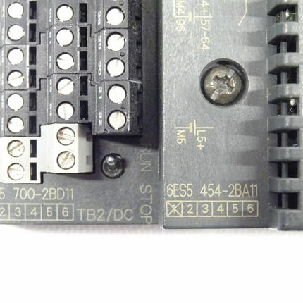 Siemens 6ES5454-2BA11 + 6ES5700-2BD11 // 6ES5 454-2BA11 + 6ES5 700-2BD11 - Maranos.de