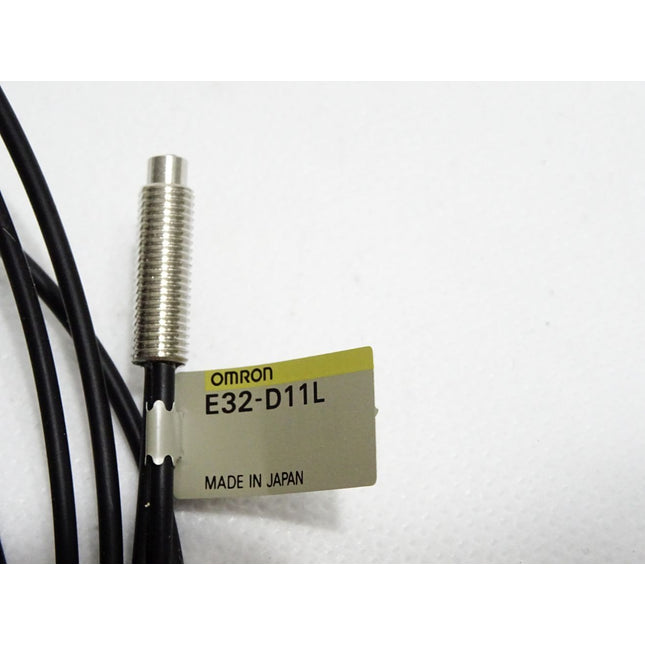 Omron E32-D11L  Lichtleitertaster / Neu - Maranos.de