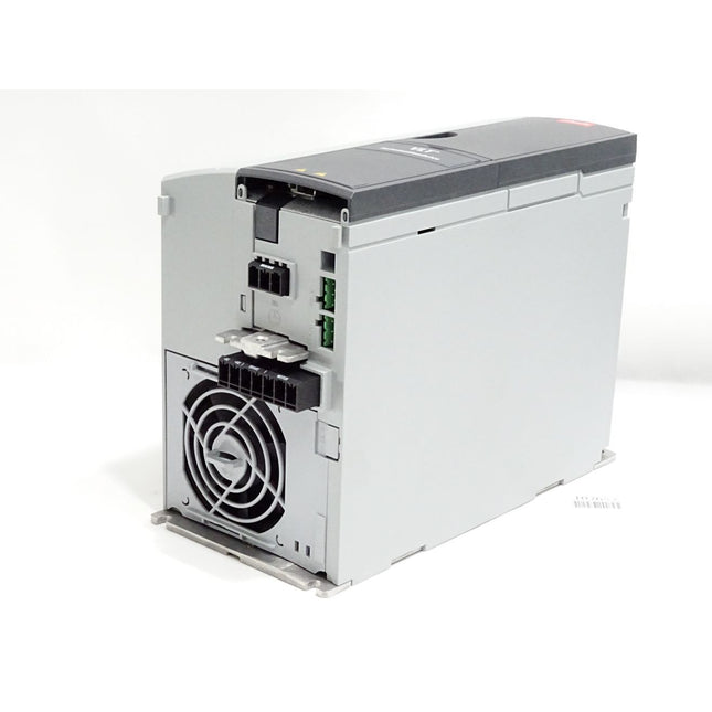 Danfoss VLT Automation Drive 131B0005 FC-302P5K5T5E20H1 5.5kW - Maranos.de