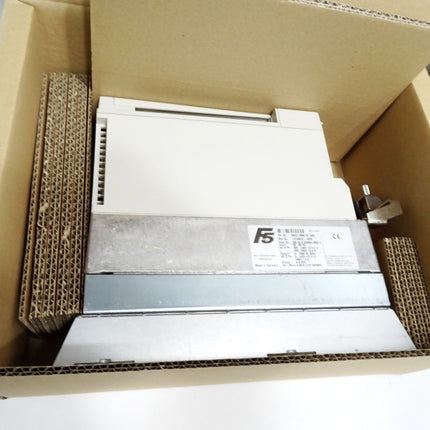 KEB Combivert F5 Drive Controller 12F5MDD-Y0P0 12.F5.MDD-Y0P0 4kW / Neuwertig OVP - Maranos.de