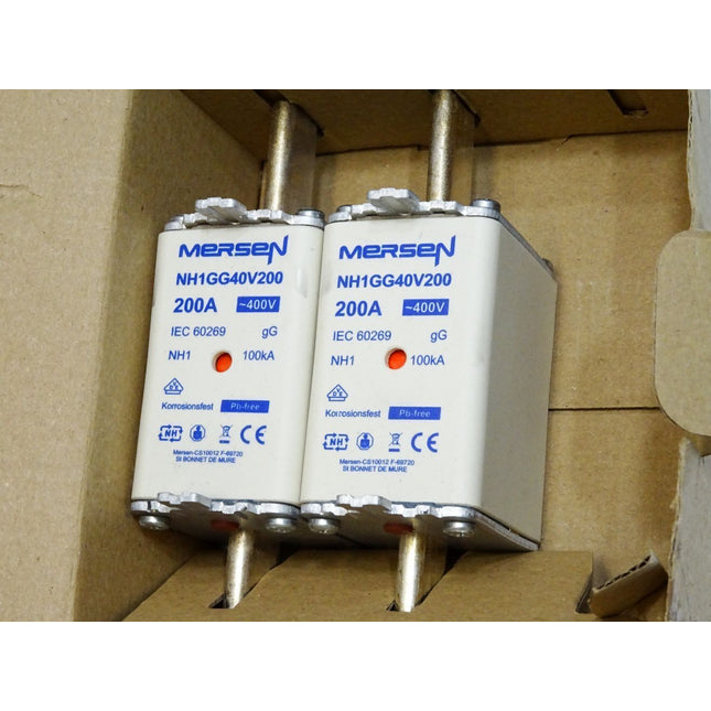 Mersen Sicherungen NH1GG40V200 400VAC gL/gG 200A  Inhalt:2 Stück / Neu OVP - Maranos.de