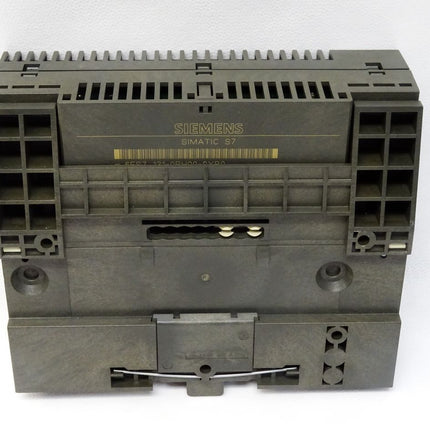 Siemens Simatic ET200B 6ES7131-0BH00-0XB0 + 6ES7193-0CA10-0XA0 - Maranos.de