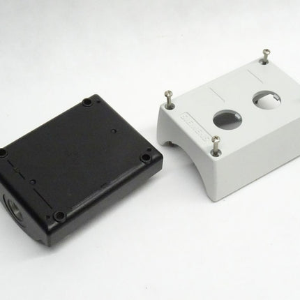 Siemens 3SB3802-2AA3 / 3SB 3802-2AA3 Metallgehäuse - Maranos.de