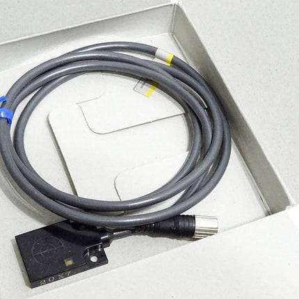 Omron E2J-W10MA Kapazitiver Näherungssensor / Neu OVP - Maranos.de