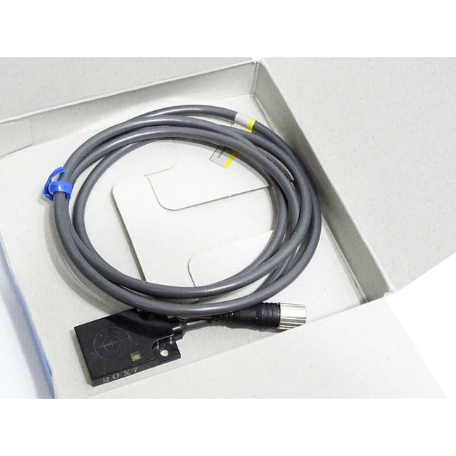 Omron E2J-W10MA Kapazitiver Näherungssensor / Neu OVP - Maranos.de