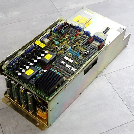 Fanuc AC Spindle Servo Unit A06B-6044-H010 / A20B-0009-0533 - Maranos.de