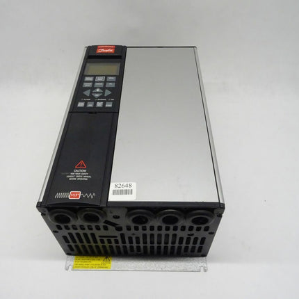 Danfoss VLT 5000 175Z0119 Frequenzumrichter 1,7kW VLT5001PT5C20STR3DLF00A00 - Maranos.de