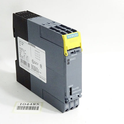Siemens 3SK1211-1BB40 Safety Relay / Neuwertig - Maranos.de