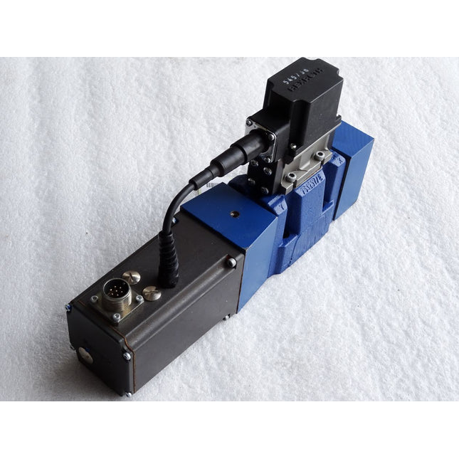 Rexroth Regler 4WRGE.-12/G24 R900895145 R900771334 4WRGE10V100L-13 High-response directional valve - Maranos.de