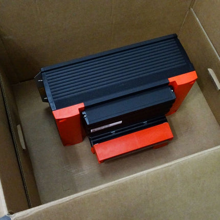 SEW Eurodrive Umrichter 37kW MDX61B0370-503-4-00 Steuerkopf MDX61B-00 08243492 08249571 MDX60A0370-503-4-00 08227217 Neu - Maranos.de