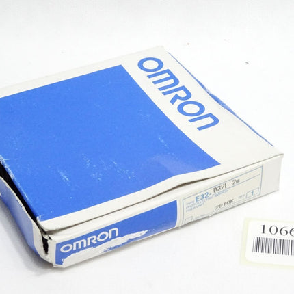Omron E32-D32L Photoelectric Switch / Neu OVP - Maranos.de