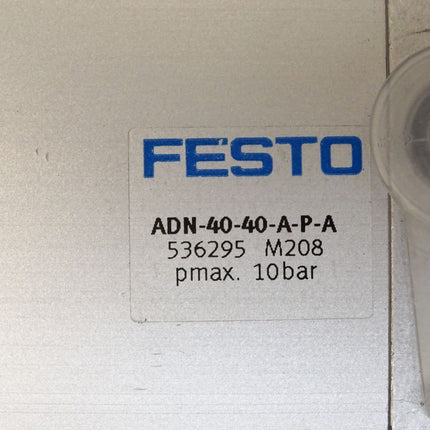 Festo Kompaktzylinder ADN-40-40-A-P-A 536295 / Neu - Maranos.de