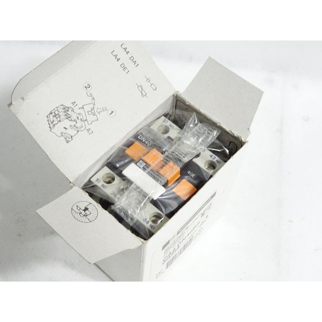 Telemecanique Hilfsschütz CA2DN40P7 CA2 DN40P7 005225 / Neu OVP - Maranos.de