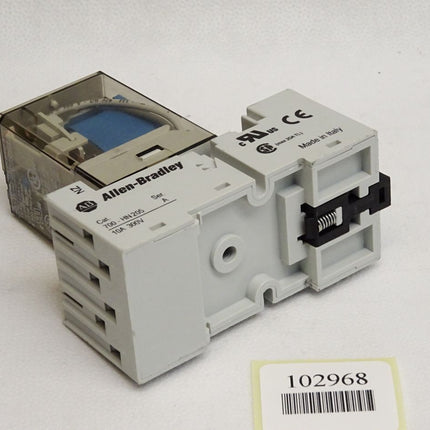 Allen Bradley Relais 700-HA33Z24-3 mit Sockel 700-HN205 - Maranos.de