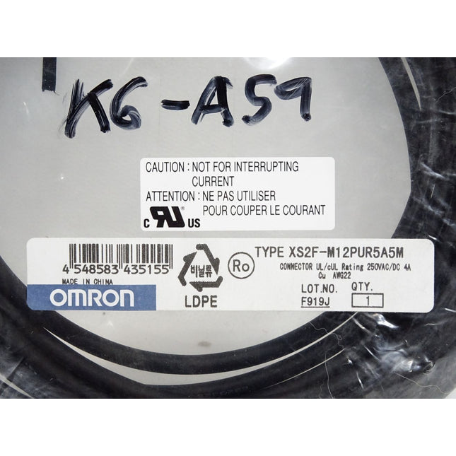 Omron XS2F-M12PUR5A5M Sensorstecker / Neu OVP - Maranos.de