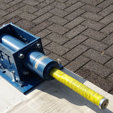 Römer Herkules II 40x350 FF-S Hydraulikpuffer / Neu mit Lagerspuren - Maranos.de