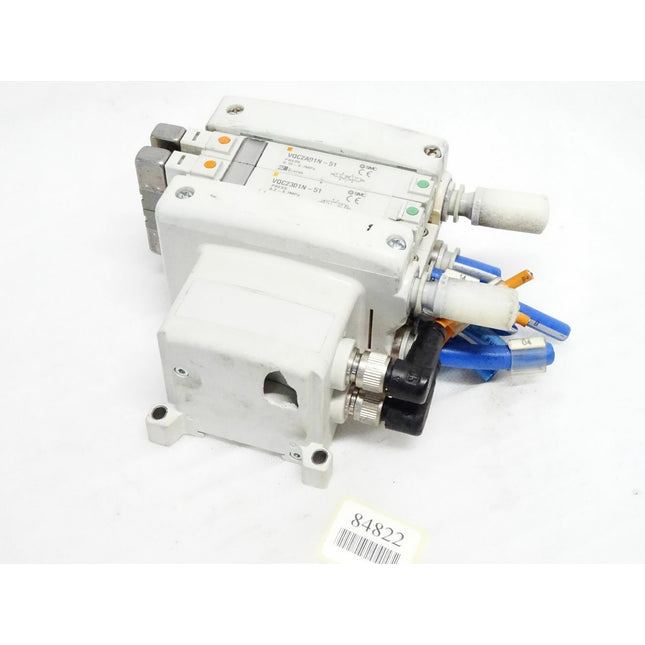 SMC Connector Box VVQ1000W-130A-1 + Valve VQC2A01N-51 + Valve VQC2301N-51 - Maranos.de