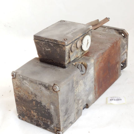 Siemens Servomotor 1HU5044-0AC01 2000min-1 - Maranos.de