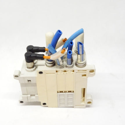 SMC VVQ1000W-130A-1 Connector Box - Maranos.de