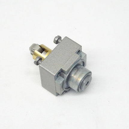 Telemecanique Sensors ZCKE67 064580 Limit Switch Head / Neu-OVP geöffnet - Maranos.de