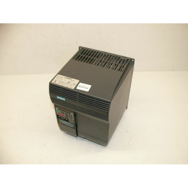 Siemens Micromaster 6SE3221-8CC40 / 6SE3 221-8CC40 208/240V - Maranos.de