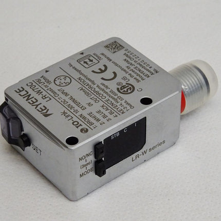 Keyence LR-W70C  Vollspektrumsensor / Neu - Maranos.de