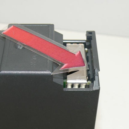 Siemens Simatic S7 6ES7 322-5FF00-0AB0 / 6ES7322-5FF00-0AB0  1 Ecke abgebrochen - Maranos.de