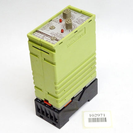 Multicomat Relais RS122-M RS122-M/UFK 0.1s-30min + Schrack Sockel MR78700 - Maranos.de