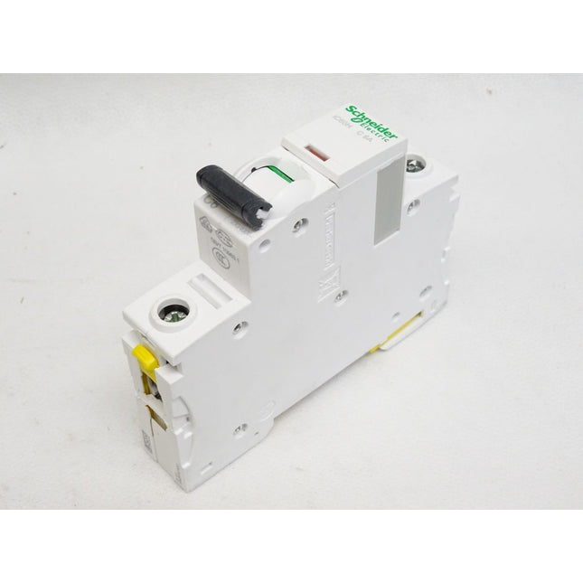 Schneider Electric Leitungsschutzschalter 1P 6A C Acti9 iC60H 043832 A9F07106 Inhalt:1 Stück / Neu - Maranos.de