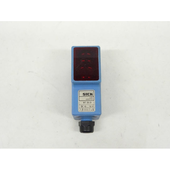 Sick WT 30-21 / 13900745 Reflexions-Lichttaster / 1004585 - Maranos.de