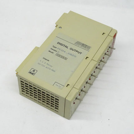 Saia PCD4.A820 Digital Output Switch Auto-Man 4x2 Relay# - Maranos.de