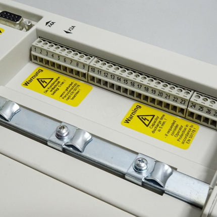 KEB F5 Combivert Drive controller 15F5MDE-Y0P1 15.F5.MDE-Y0P1 11kW / Neuwertig OVP - Maranos.de