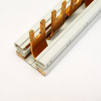 Siemens Sammelschiene 5ST2153 ca.13cm 16mm2 mit 1 Endkappe - Maranos.de